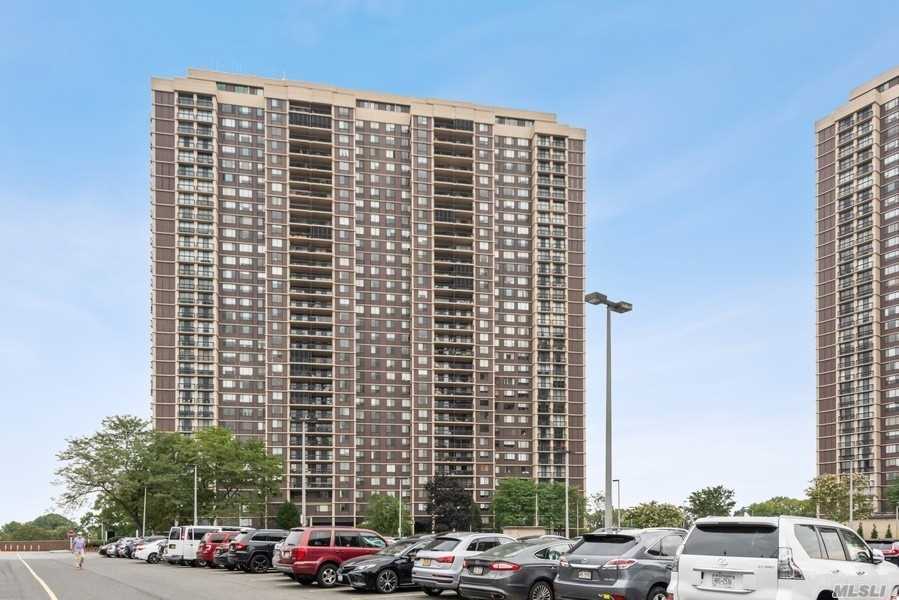 269-10 Grand Central Parkway, Unit 16G