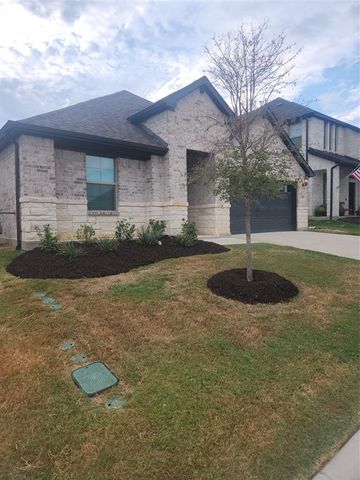 $3,200 | 5536 Castle Peak Bend | Fort Worth