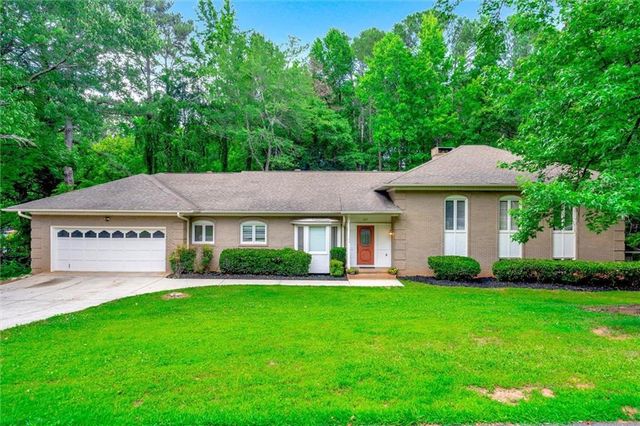 $629,999 | 107 Ashley Road | Clemson