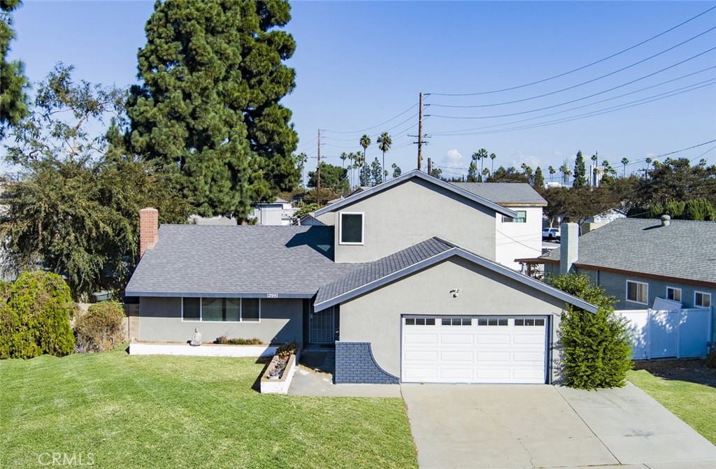 front view of house with a yard