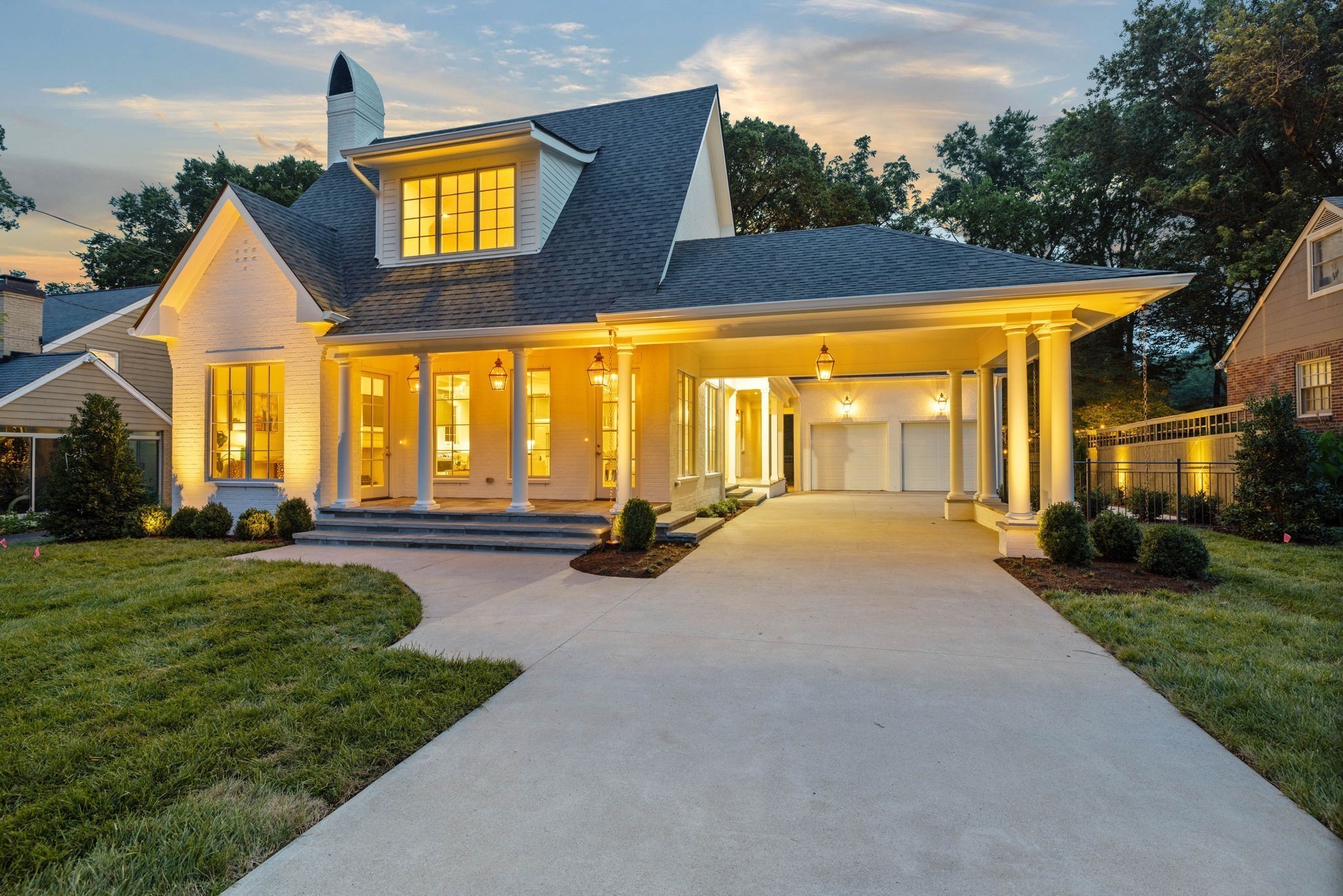 a view of a house with a swimming pool