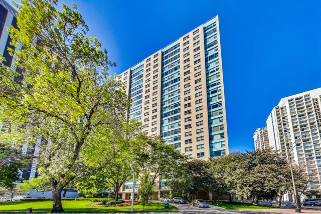 $337,000 | 3180 North Lake Shore Drive, Unit 3D | Lake View East