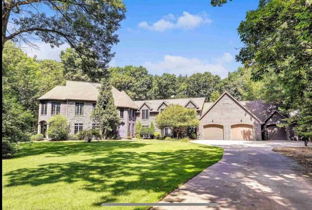 $1,050,000 | 551 Ravine Road | Ledgeview Town