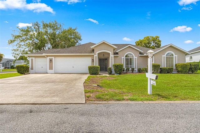 $289,000 | 2100 Northwest 50th Circle | Ocala Palms