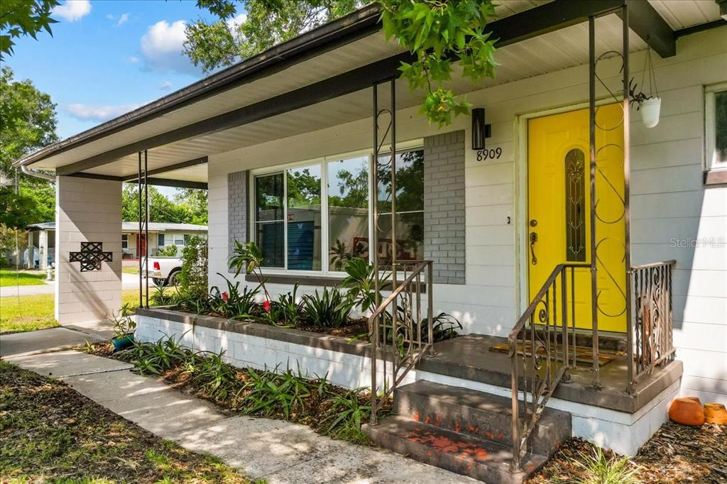 a house view with a outdoor space