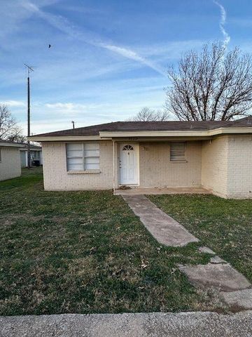 $495 | 332 Waters Street | Moran