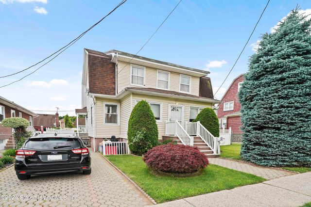 $799,000 | 64 Garretson Avenue | Dongan Hills