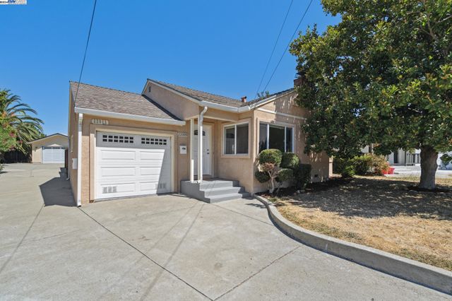 $1,199,000 | 22009 Cameron Street | Castro Valley