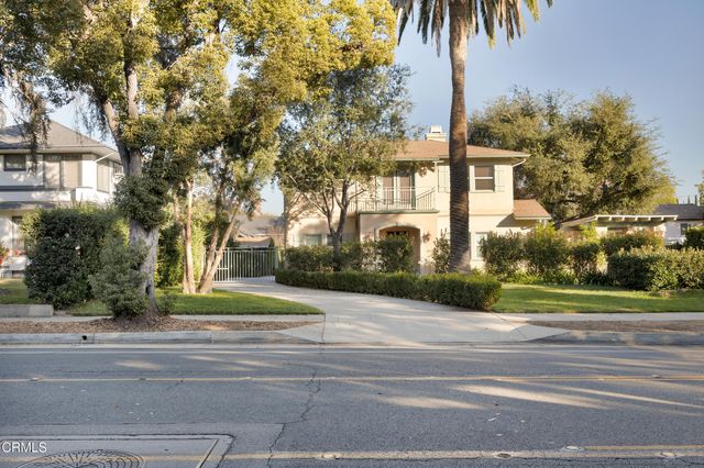 $1,085,000 | 1454 North Los Robles Avenue | Northeast Pasadena