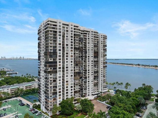 $625,000 | 2333 Brickell Avenue, Unit 1510 | Brickell Bay Club