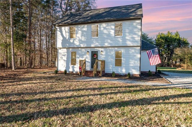 $290,900 | 3601 Fieldview Road | Pleasant Garden