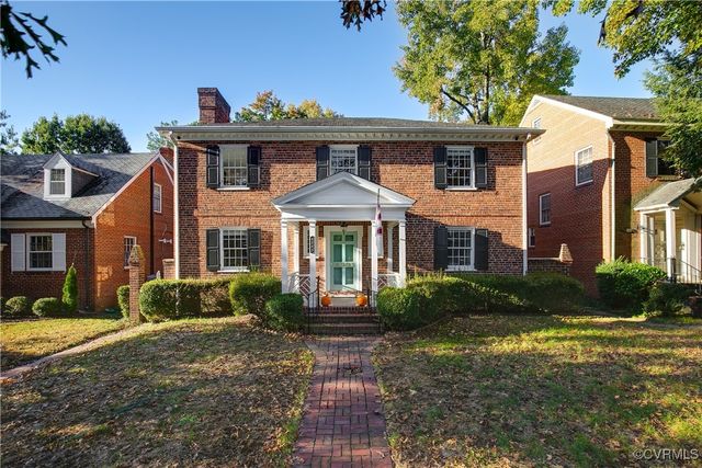 $839,995 | 4003 Monument Avenue | Malvern Gardens