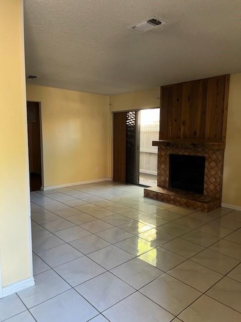 a view of a livingroom with a fireplace