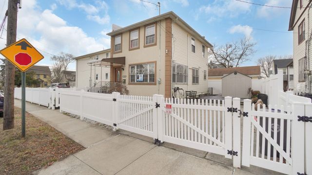 $699,000 | 10264 188th Street | Hollis