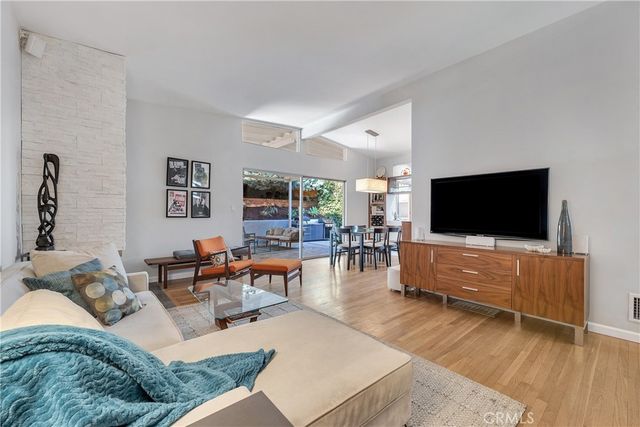 $1,299,950 | 5607 Ostrom Avenue | Encino