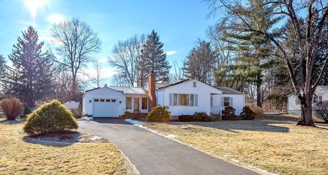 $534,900 | 184 Glendale Road | South Amherst