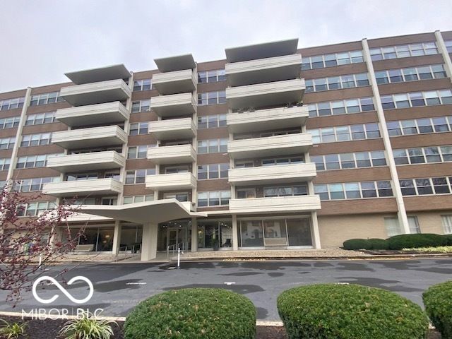 $230,000 | 25 East 40th Street, Unit 6A | Meridian Kessler