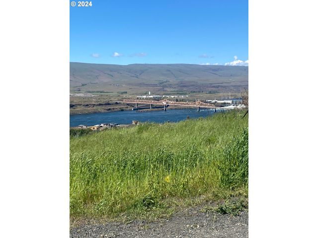 $99,000 | 2737 East 9th Street, Unit 1 | The Dalles