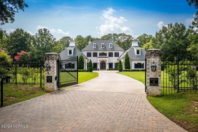 $1,990,000 | 3100 Copperfield Road | Greenville