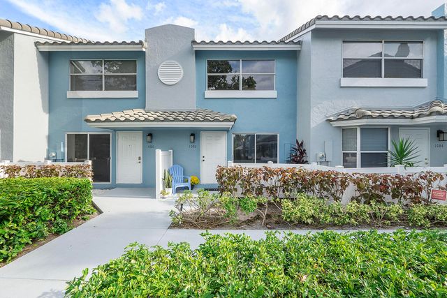 $429,000 | 1082 Jeffery Street | Northeast Boca Raton