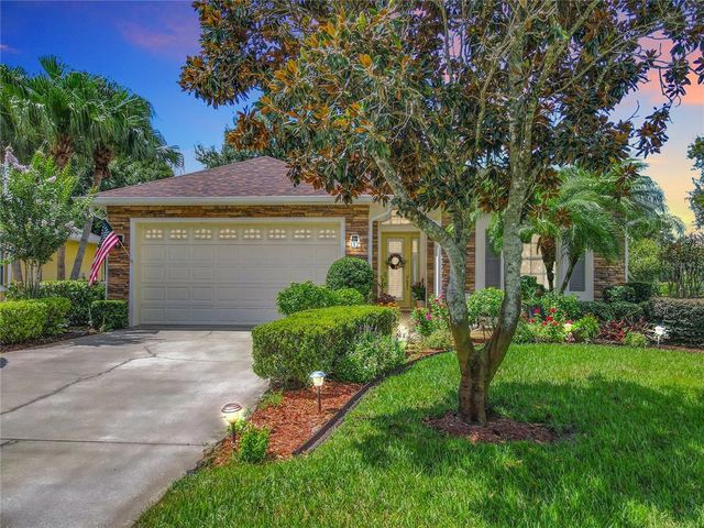 $539,900 | 5228 Hammock Circle