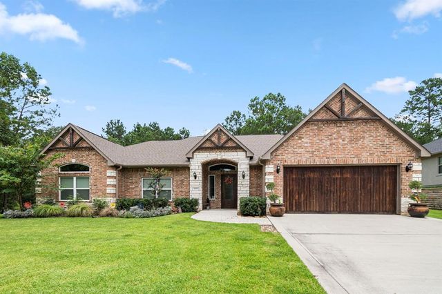 $527,000 | 4858 West Fork Boulevard | Conroe