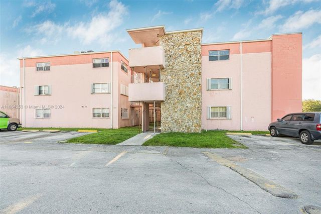 $165,000 | 19741 Southwest 114th Avenue, Unit 36013 | South Miami Heights