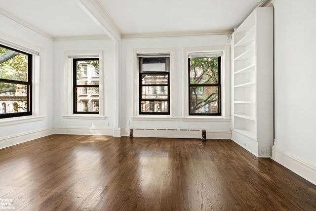 $4,500 | 120 West 69th Street, Unit 1 | Upper West Side