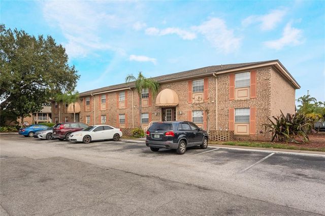 $1,595 | 424 Banyon Tree Circle, Unit 102 | Casselberry