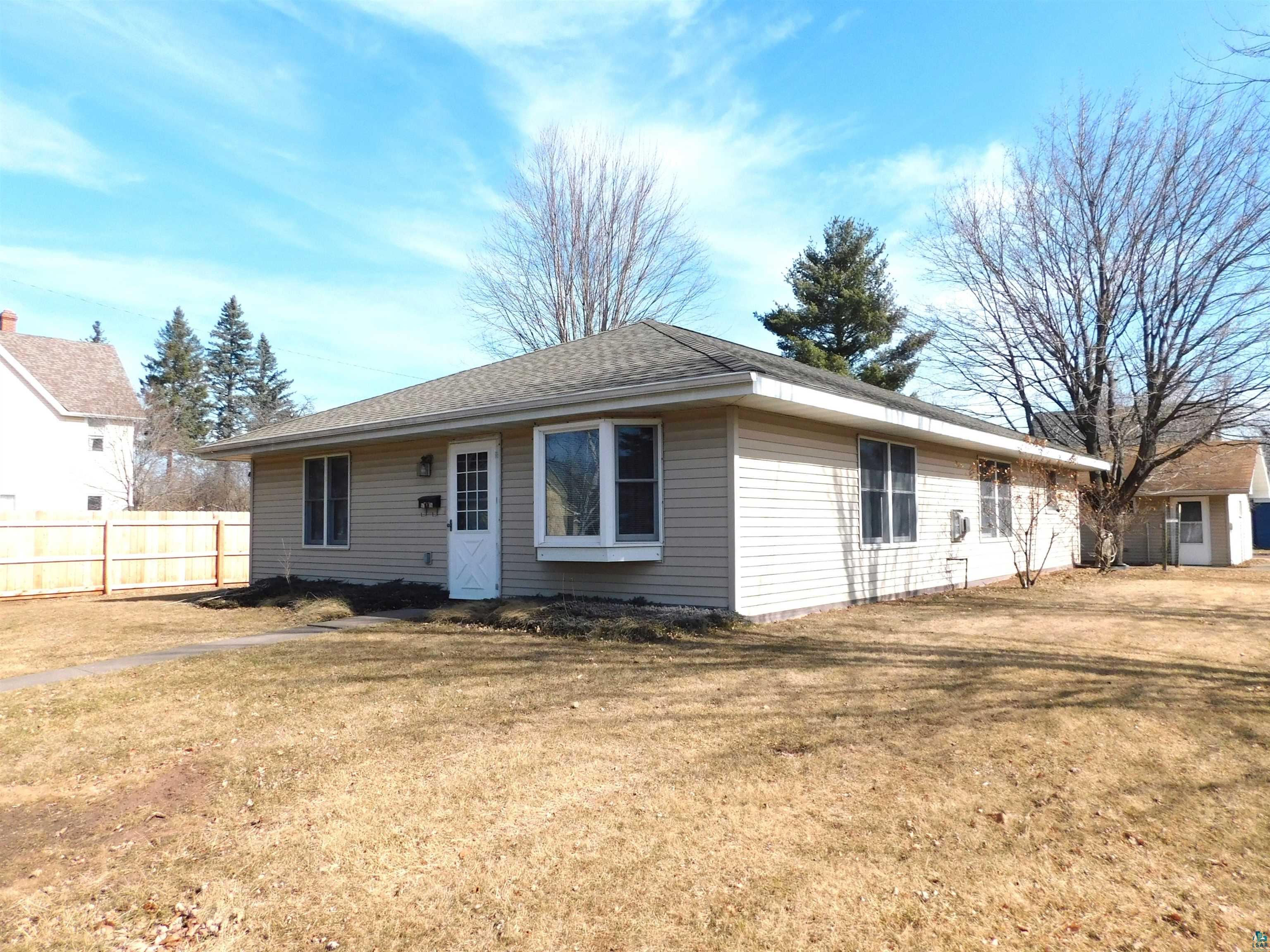 5833 Banks Ave, Superior, WI 54880