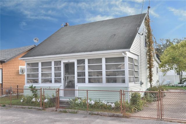 $3,500 | 66 Sagamore Street | Oakland Beach