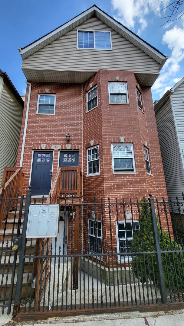 3115 North Oakley Avenue, Unit 2, Chicago, IL 60618 | Compass