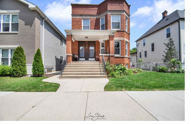 $1,230,000 | 4209 North Harding Avenue | West Walker