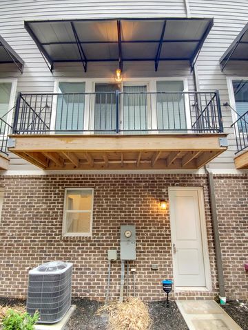 $275,000 | 1621 Fagan Street, Unit 107 | Jefferson Heights