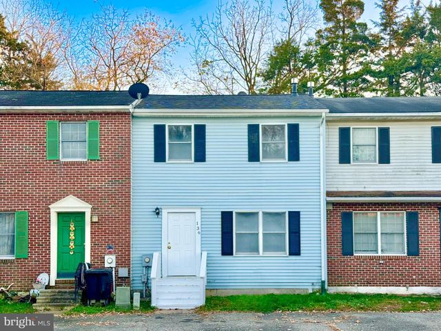 $1,650 | 136 Hampton Drive | Dover