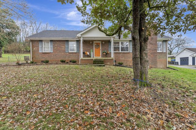 $414,900 | 157 Robinhood Circle | Hendersonville