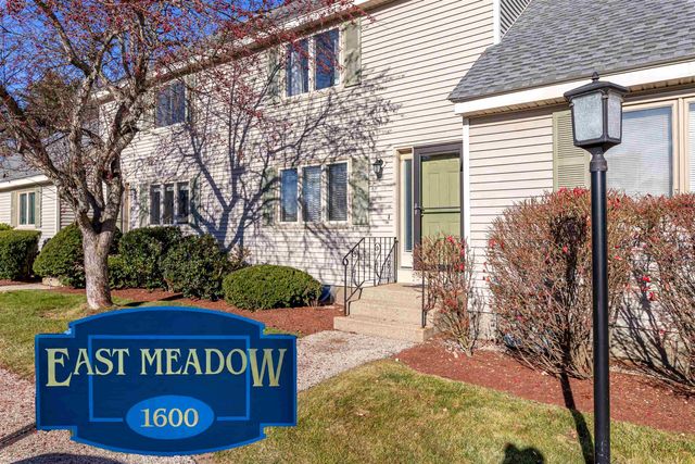 $359,900 | 34 Eastmeadow Way | Southeast Manchester