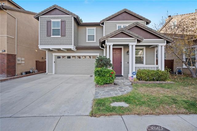 $1,179,000 | 2455 Amelia Court | Signal Hill