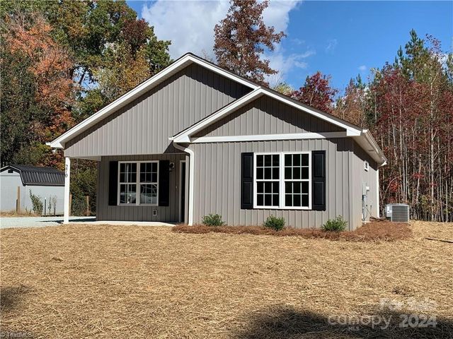 $199,500 | 216 Walnut Road | Healing Spring Township - Davidson County