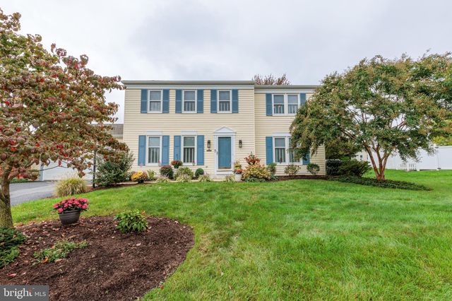 $443,900 | 8 Cobblestone Drive | Willow Street