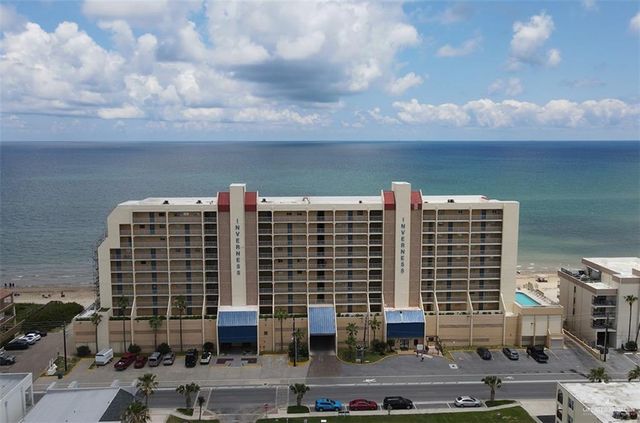 $399,000 | 5600 Gulf Boulevard, Unit 504 | Padre Beach