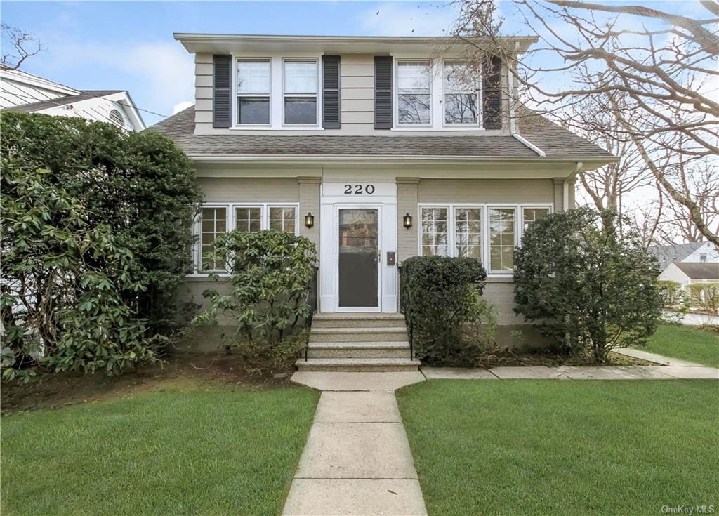 Beautiful Scarsdale Colonial