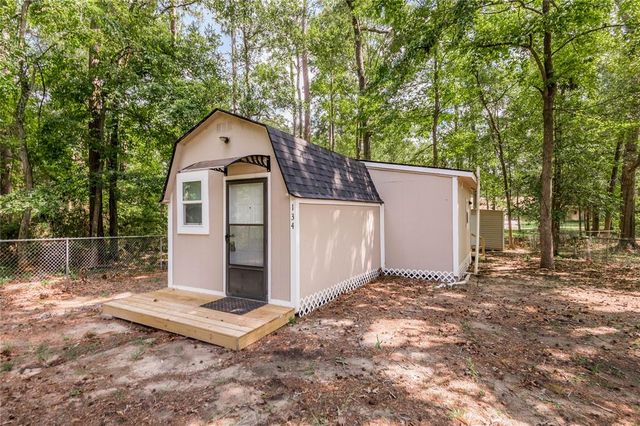 $750 | 134 Honeysuckle | Cedar Point