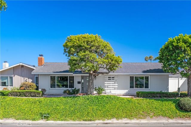 $985,000 | 241 Monte Vista, Unit 4 | North San Clemente