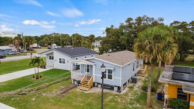 $299,000 | 805 Ave B | Fort Pierce