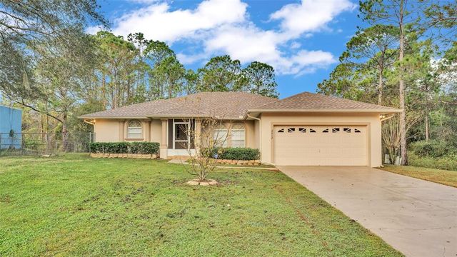 $329,900 | 2612 Magnolia Circle | Walk in the Water Lake Estates