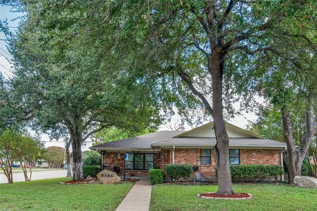 $444,900 | 8564 Bretshire Drive | Dallas