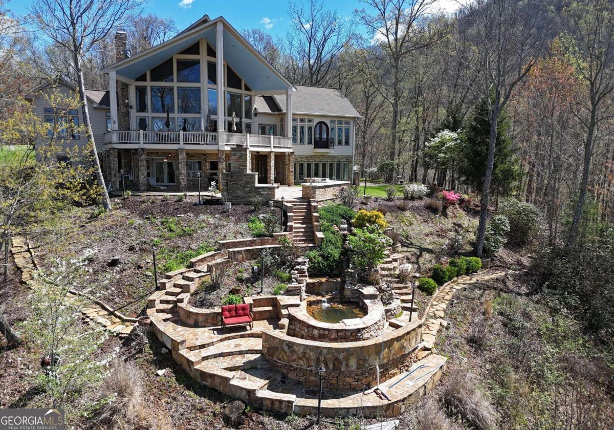 a view of a house with sitting area and sitting area