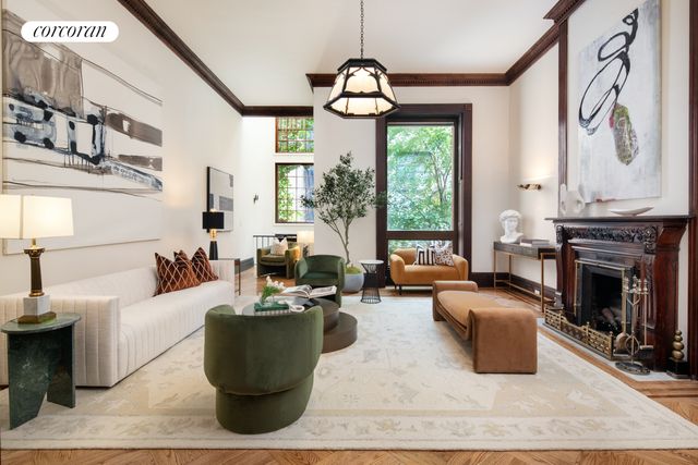 $10,850,000 | 51 West 73rd Street | Upper West Side