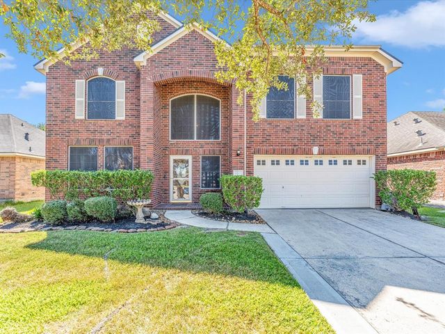 $350,000 | 2403 Floral Ridge Drive | Hannover Village